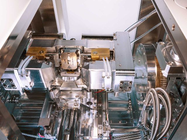 场发射拉萨扫描电镜